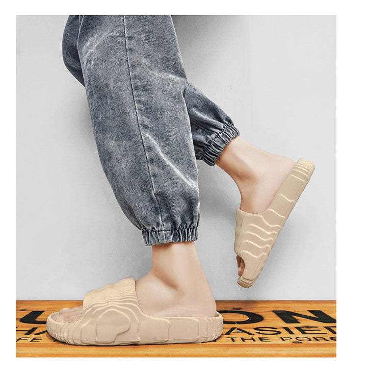 [Hot Style] New Summer Slippers, Slip-Ons for Couples, Easiest for Match Casual Non-Slip, Deodorant Home Sandals