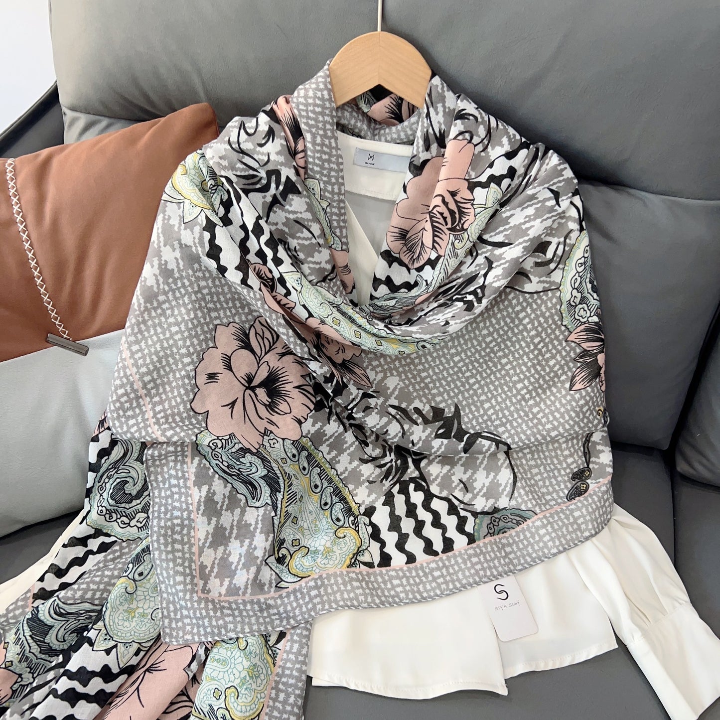 Cross-border Cotton and Linen Scarf Women's Japanese and Korean High-end Fashion Scarf Spring and Summer Sunscreen Warm Shawl Simple Scarf
