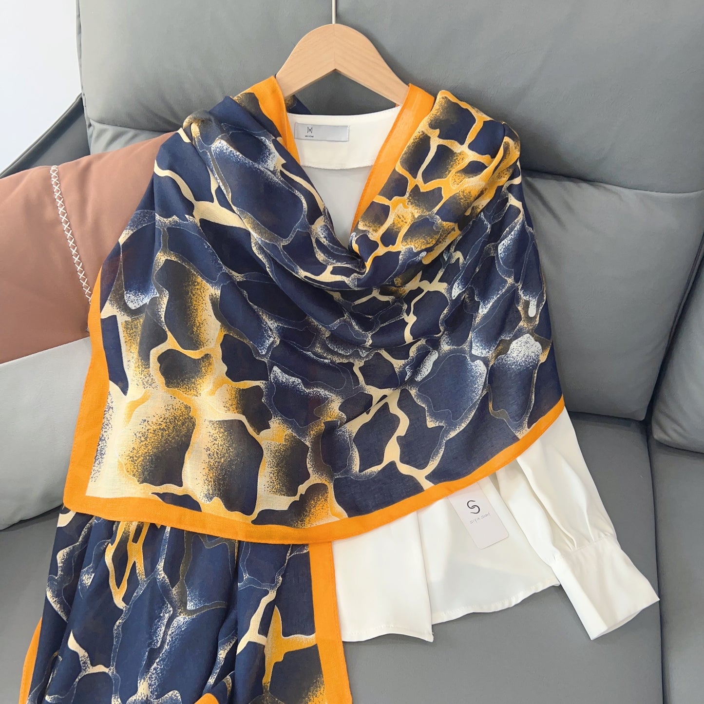 Cross-border Cotton and Linen Scarf Women's Japanese and Korean High-end Fashion Scarf Spring and Summer Sunscreen Warm Shawl Simple Scarf