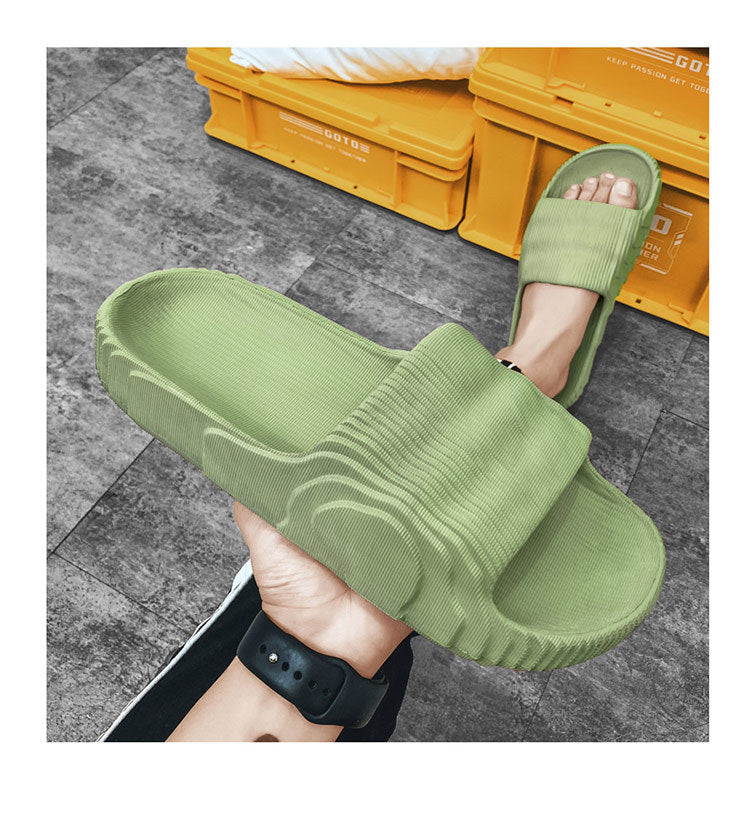[Hot Style] New Summer Slippers, Slip-Ons for Couples, Easiest for Match Casual Non-Slip, Deodorant Home Sandals