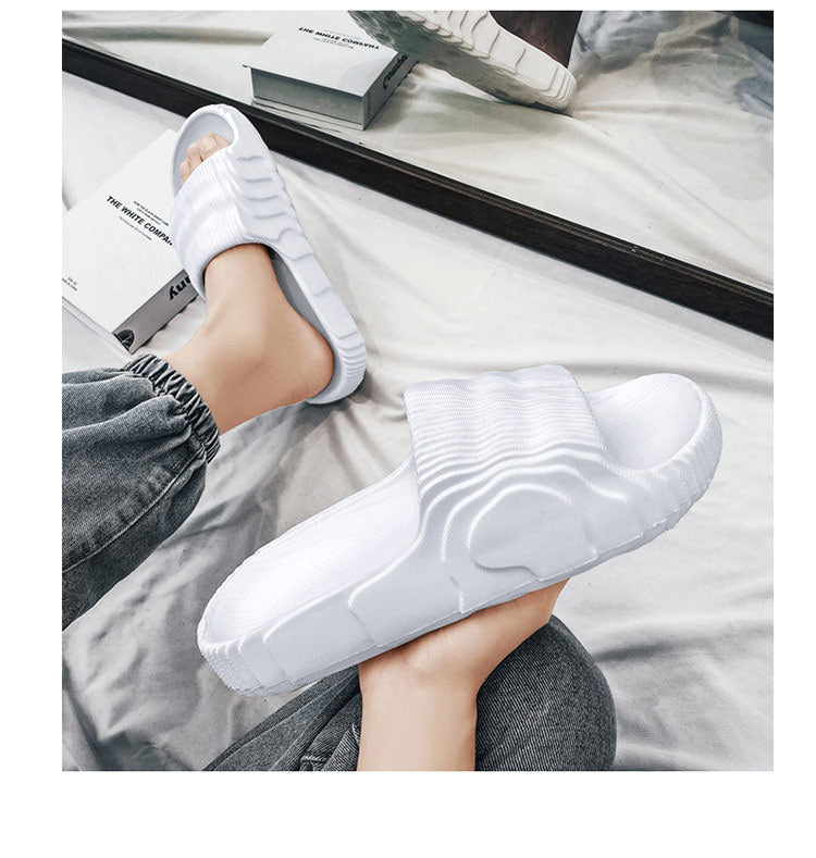 [Hot Style] New Summer Slippers, Slip-Ons for Couples, Easiest for Match Casual Non-Slip, Deodorant Home Sandals